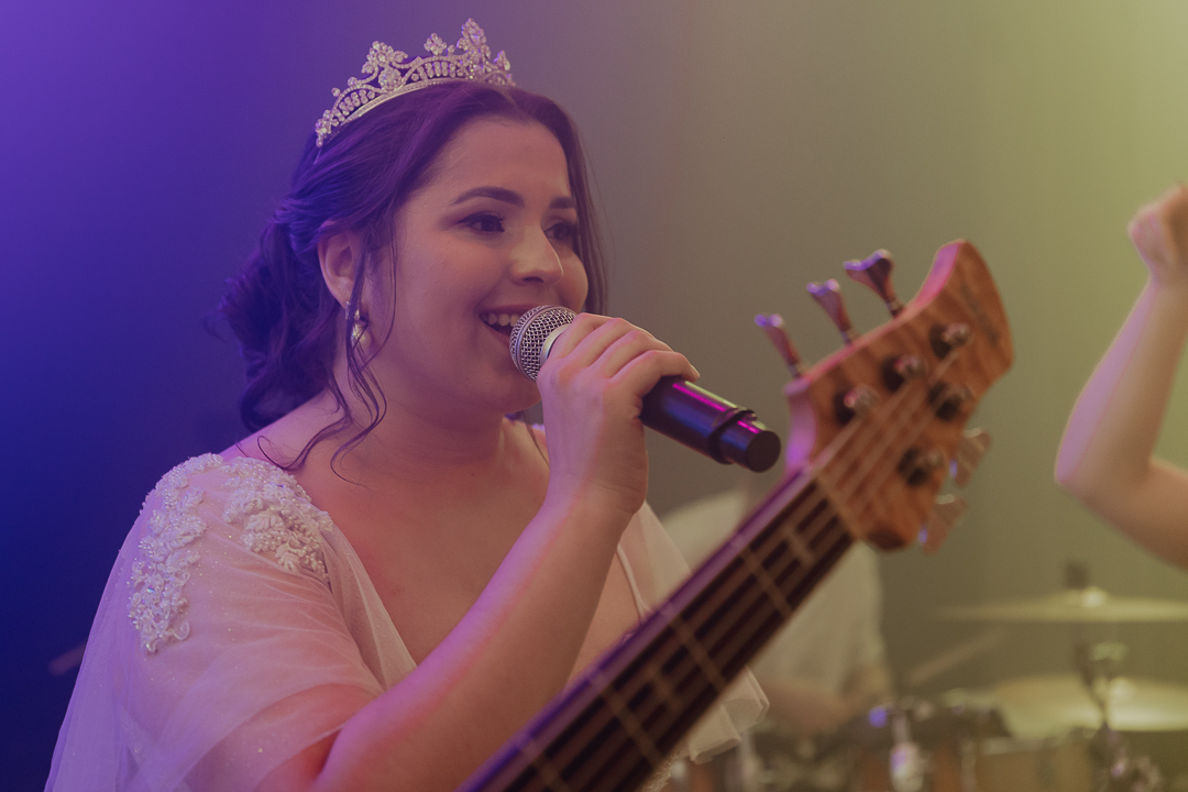 RECEPCAO DE CASAMENTO NO CASABLANCA HALL EM MARINGA NO PARANA E FOTOGRAFADO POR LUCAS DREHER E ALINE DREHER ASSESSORIA DE HIGOR HENRIQUE E BUFFET BLESS