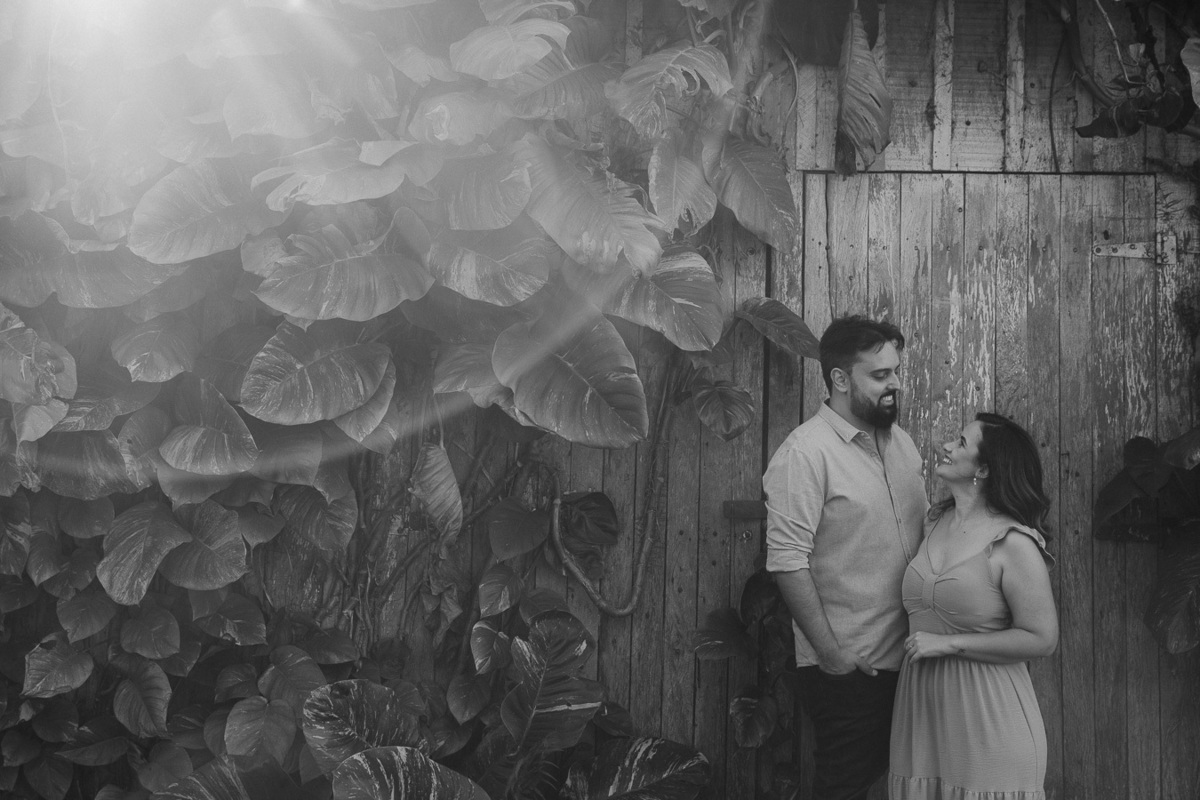 ENSAIO PRE CASAMENTO OU PRE WEDDING REALIZADO NA ESTANCIA TAMARANA EM TAMARANA MAUA DA SERRA PARANA E FOTOGRAFADO POR LUCAS DREHER E ALINE DREHER