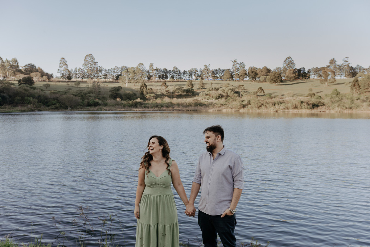 ENSAIO PRE CASAMENTO OU PRE WEDDING REALIZADO NA ESTANCIA TAMARANA EM TAMARANA MAUA DA SERRA PARANA E FOTOGRAFADO POR LUCAS DREHER E ALINE DREHER