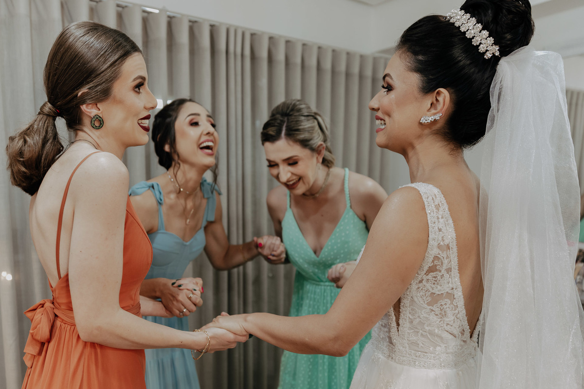 PREPARACAO DA BELEZA DA NOIVA DANI REALIZADA NO STUDIO K EM MARINGA PARANA