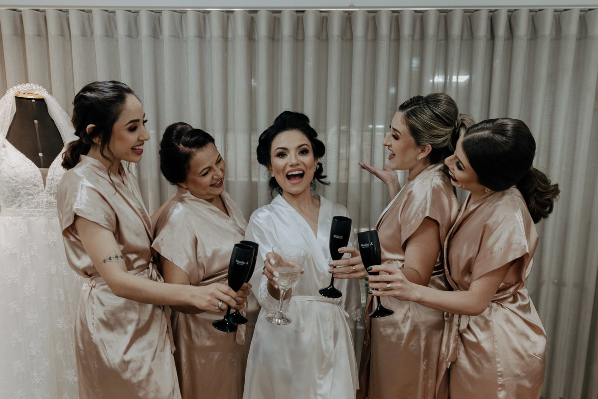 PREPARACAO DA BELEZA DA NOIVA DANI REALIZADA NO STUDIO K EM MARINGA PARANA