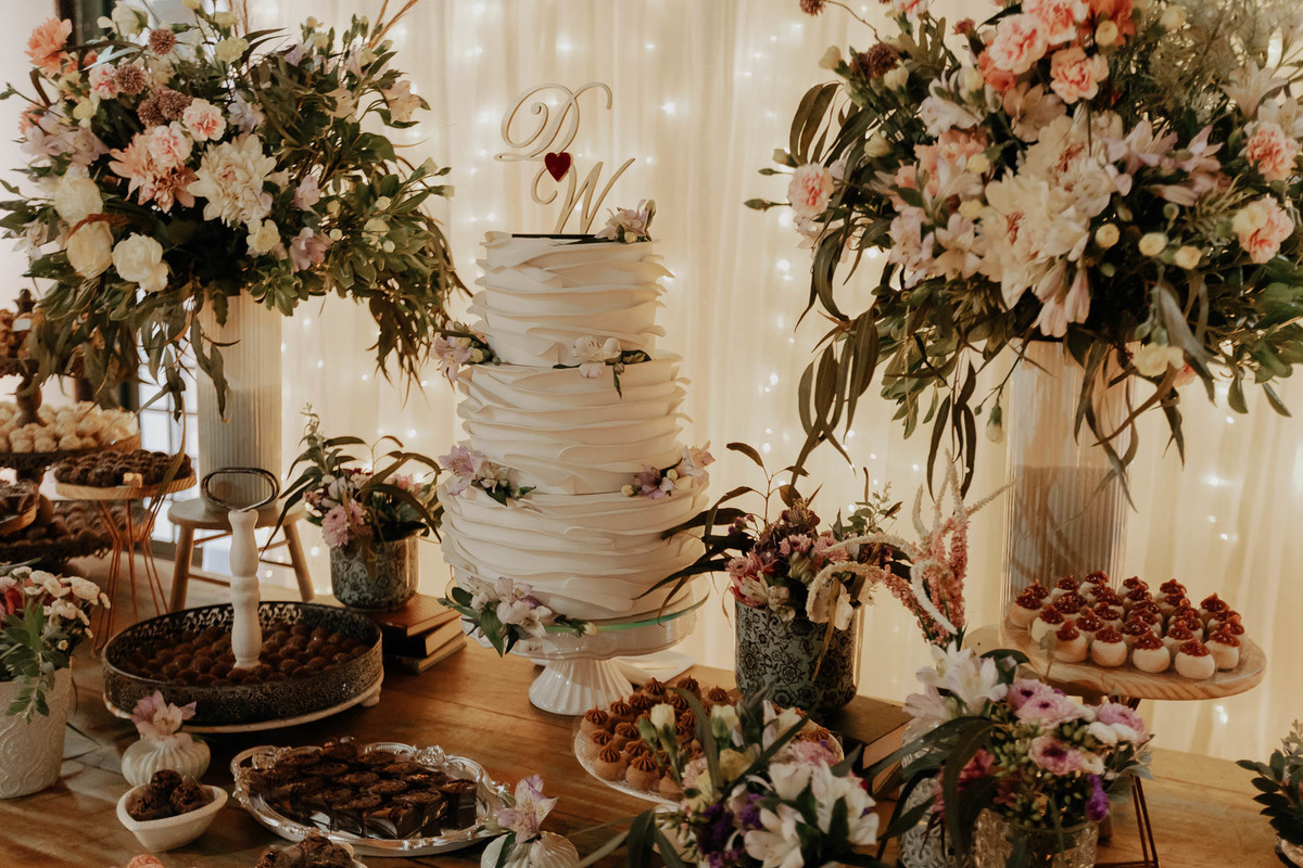 DECORACAO DE CASAMENTO NA CASA DO CRIADOR NO PARQUE DE EXPOSICAO DE MARINGA E ASSESSORADO PELA AMOR ETERNO ASSESSORIA