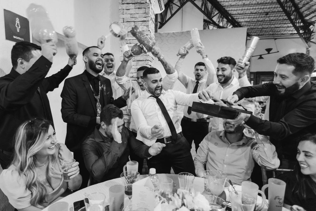 RECEPCAO E FESTA DE CASAMENTO REALIZADA NA CASA DO PRODUTOR DE MARINGA NO PARQUE DE EXPOSICAO E ASSESSORADO PELA LOIANE DA AMOR ETERNO ASSESSORIA