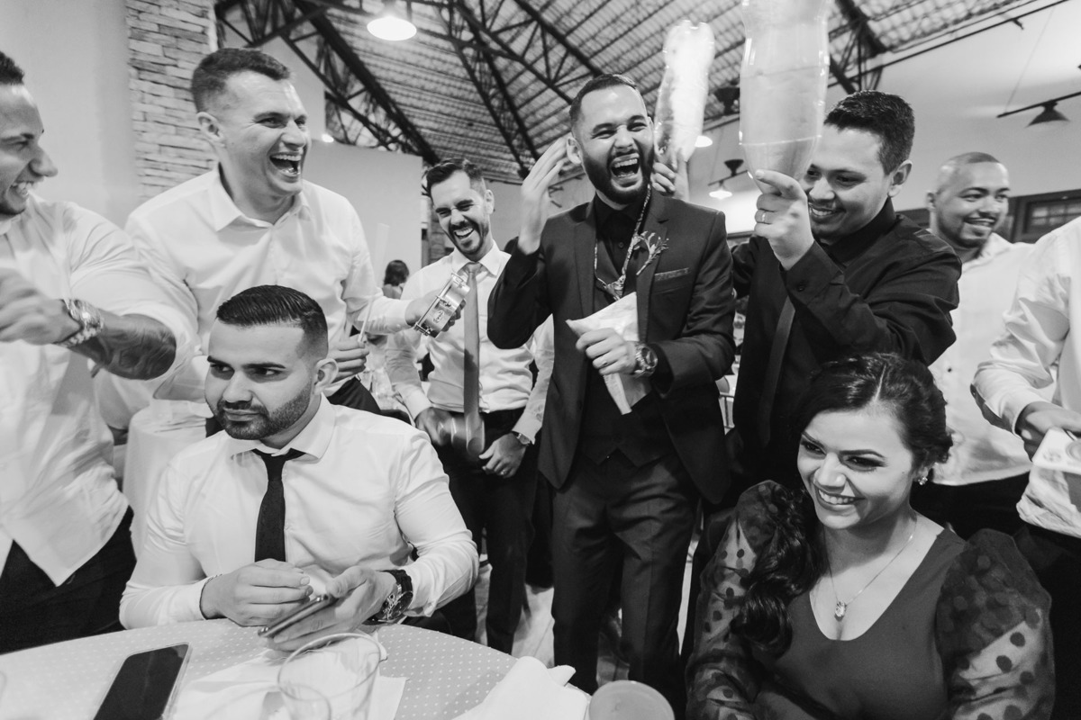 RECEPCAO E FESTA DE CASAMENTO REALIZADA NA CASA DO PRODUTOR DE MARINGA NO PARQUE DE EXPOSICAO E ASSESSORADO PELA LOIANE DA AMOR ETERNO ASSESSORIA