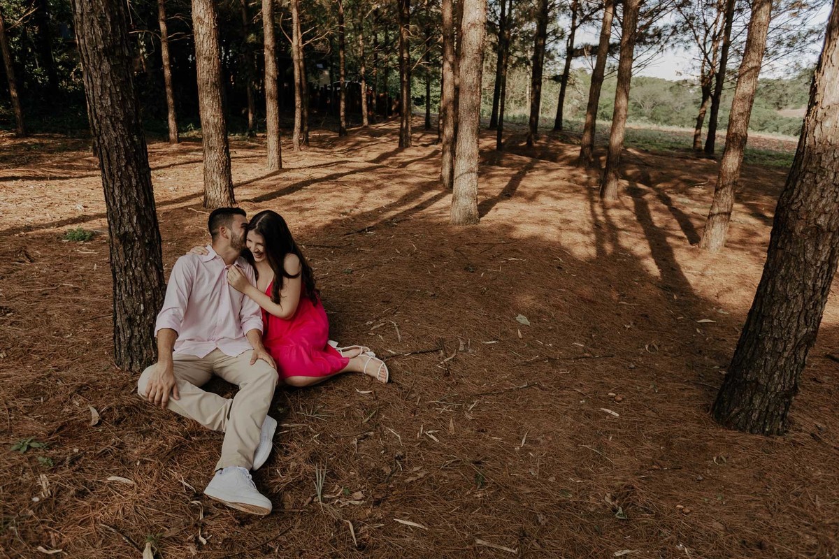 ENSAIO PRE CASAMENTO REALIZADO NO ESPACO FOTOGRAFICO EDEN GARDEN EM MARINGA NO PARANA E FOTOGRAFADO POR LUCAS DREHER FILMAGEM MOMENTS FILMS