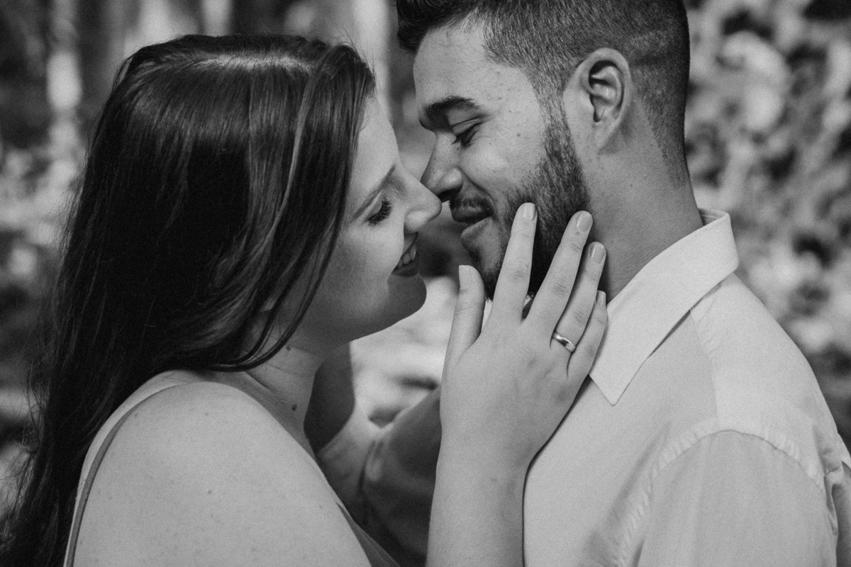 ENSAIO PRE CASAMENTO REALIZADO NO ESPACO FOTOGRAFICO EDEN GARDEN EM MARINGA NO PARANA E FOTOGRAFADO POR LUCAS DREHER FILMAGEM MOMENTS FILMS