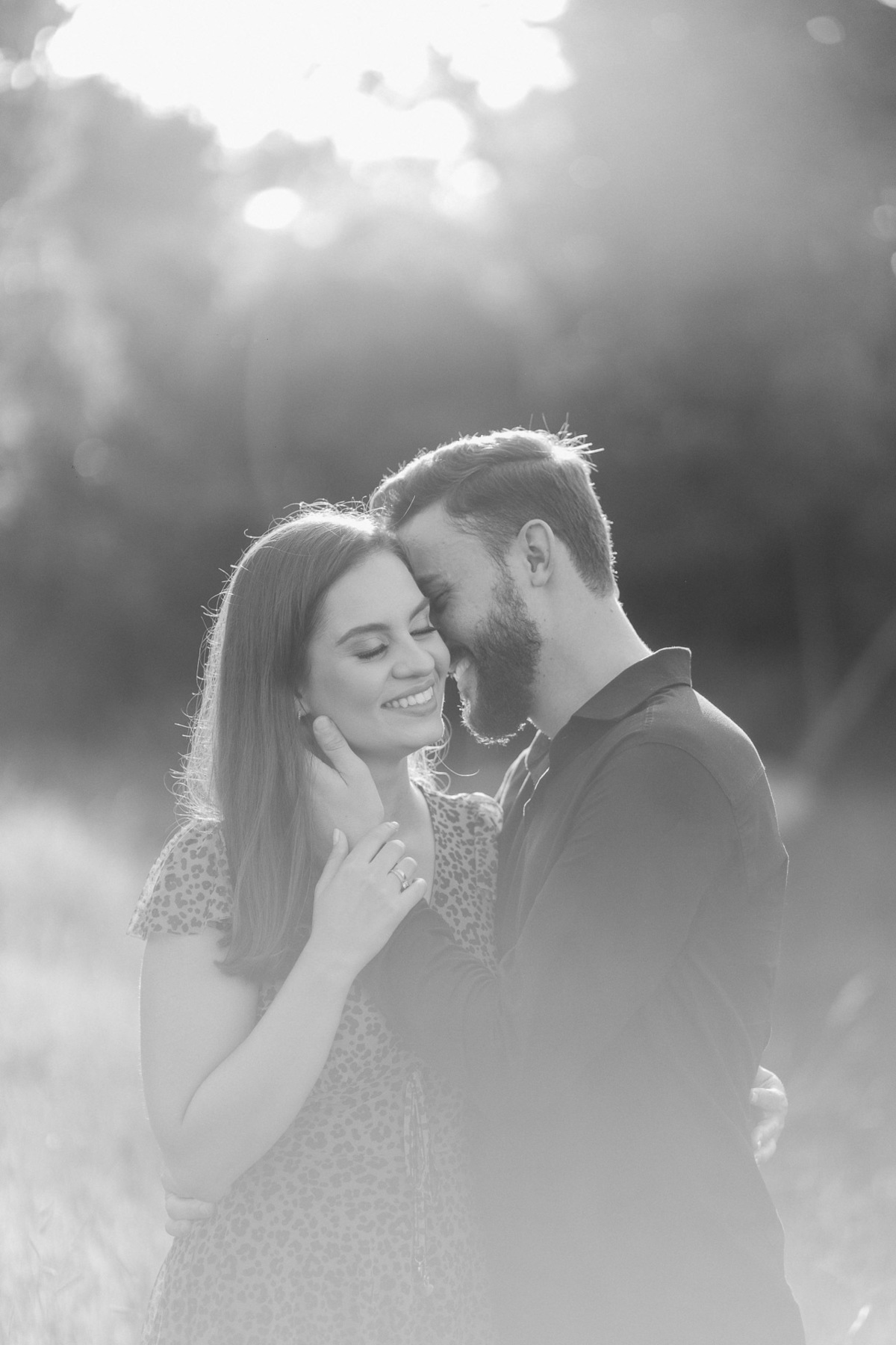 ENSAIO DE CASAL PRE WEDDING PRE CASAMENTO REALIZADO NO MORRO DO GAVIAO EM RIBEIRAO CLARO NO PARANA