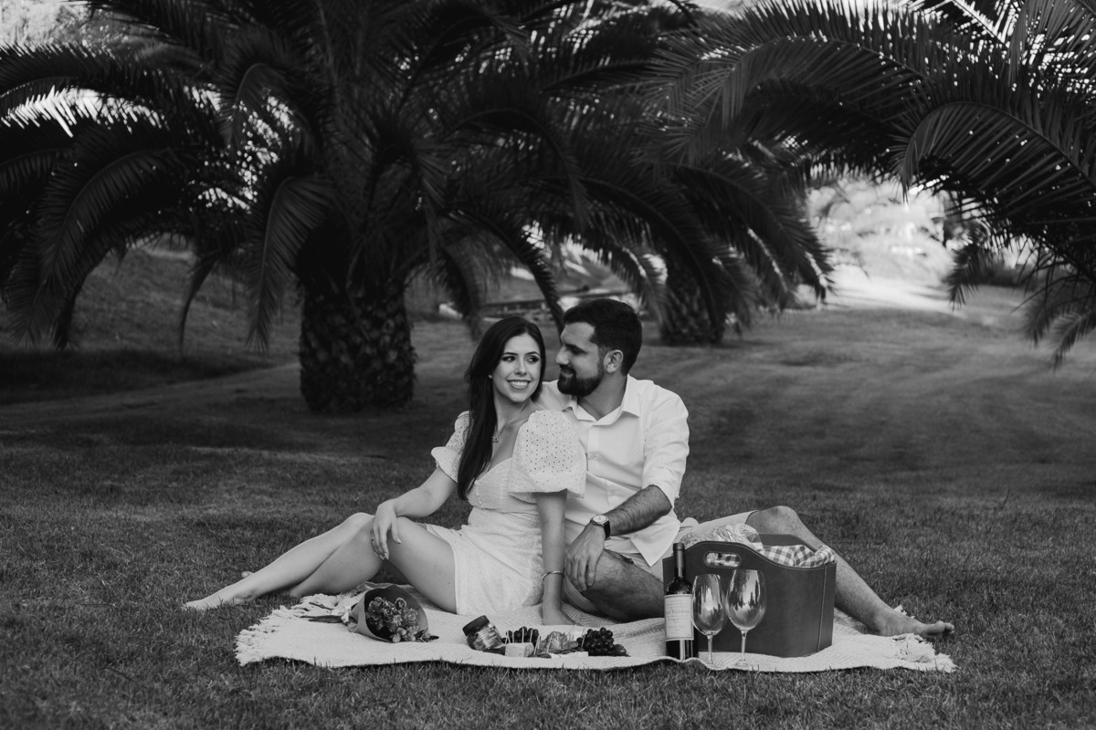 ENSAIO PRE WEDDING PRE CASAMENTO COM PIQUENIQUE PICNIC NO EDEN GARDEN MARINGA PARANA E FOTOGRAFADO POR LUCA DREHER