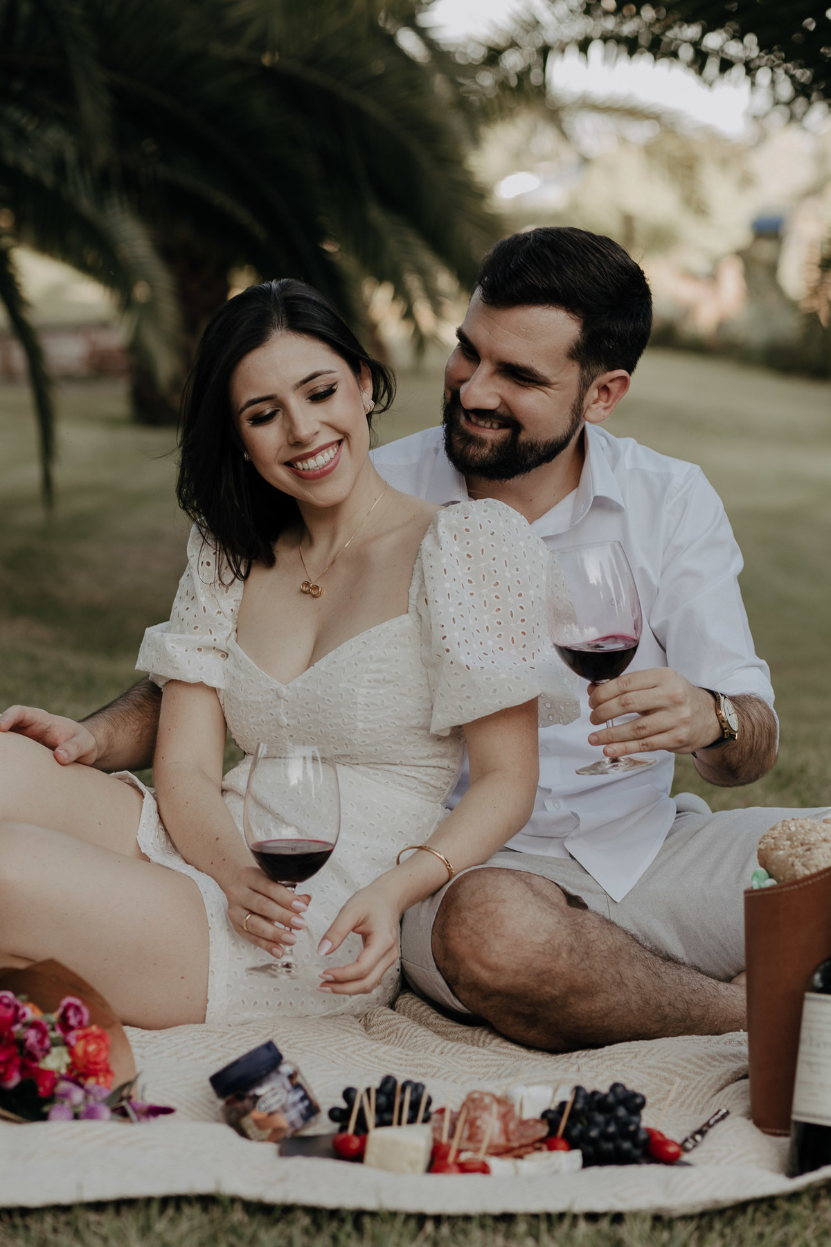 ENSAIO PRE WEDDING PRE CASAMENTO COM PIQUENIQUE PICNIC NO EDEN GARDEN MARINGA PARANA E FOTOGRAFADO POR LUCA DREHER