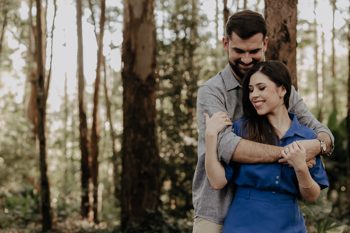 ENSAIO PRE WEDDING OU PRE CASAMENTO REALIZADO NA FAZENDA EDEN GARDEN EM MARINGA NO PARANA E FOTOGRAFADO POR LUCAS DREHER