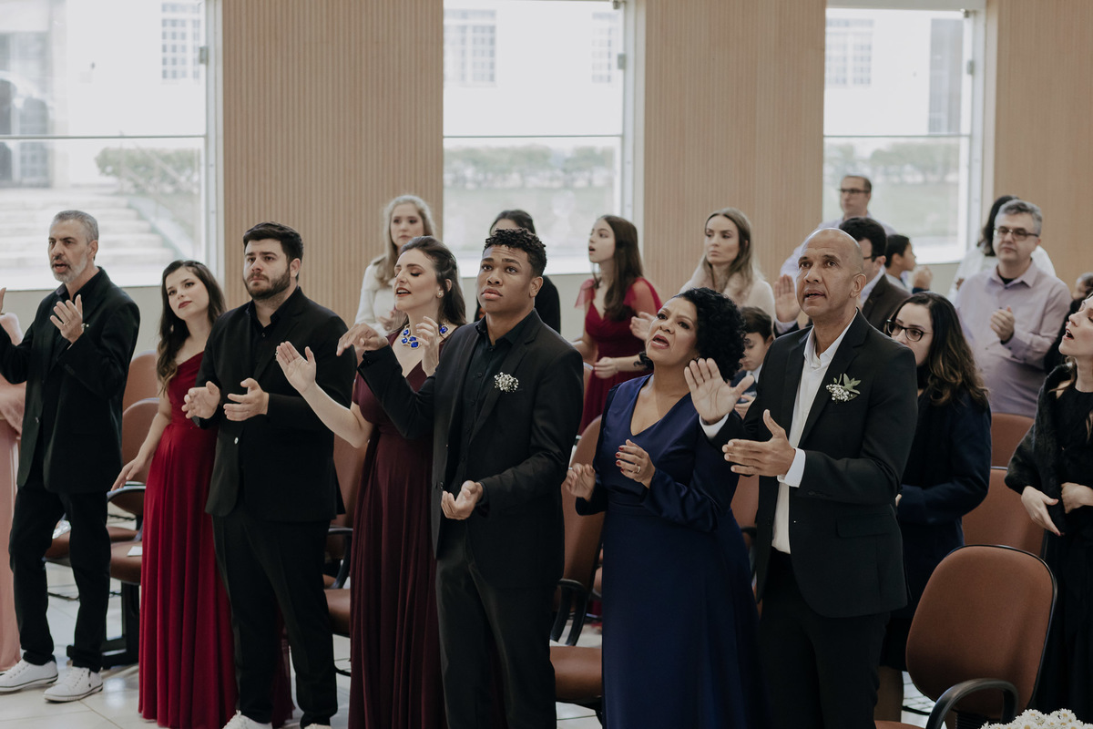CASAMENTO EMOCIONANTE CRENTE EVANGELICO REALIZADO NA PRIMEIRA IGREJA BATISTA DE MARINGA NO PARANA E FOTOGRAFADO POR LUCAS DREHER