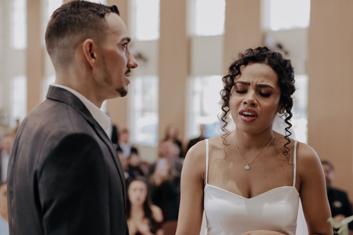 CASAMENTO EMOCIONANTE CRENTE EVANGELICO REALIZADO NA PRIMEIRA IGREJA BATISTA DE MARINGA NO PARANA E FOTOGRAFADO POR LUCAS DREHER