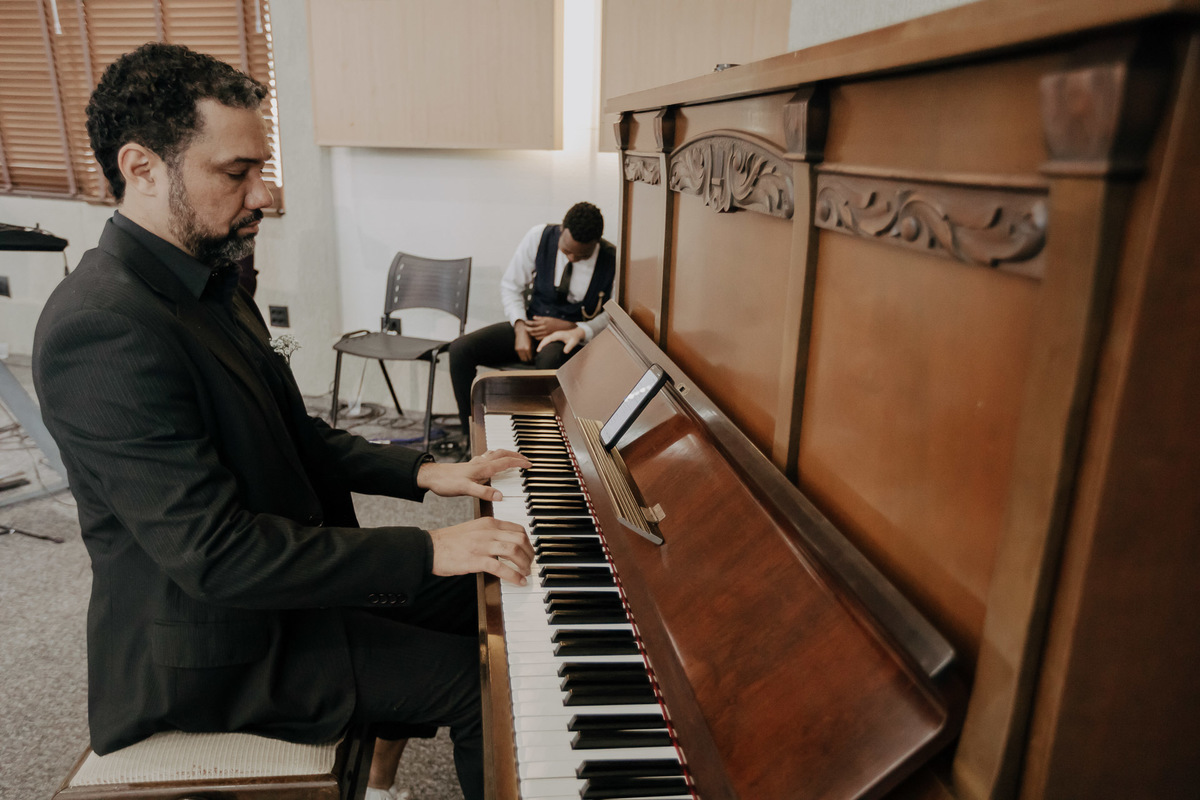 CASAMENTO EMOCIONANTE CRENTE EVANGELICO REALIZADO NA PRIMEIRA IGREJA BATISTA DE MARINGA NO PARANA E FOTOGRAFADO POR LUCAS DREHER