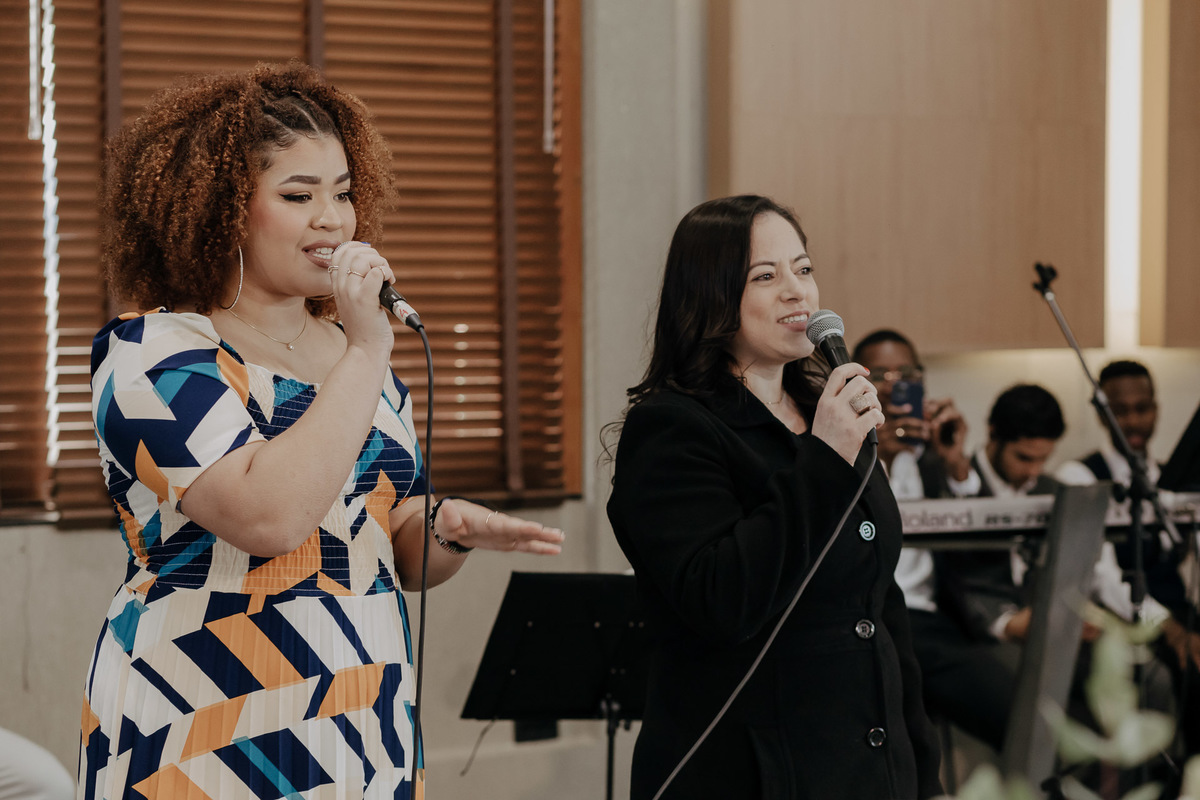 CASAMENTO EMOCIONANTE CRENTE EVANGELICO REALIZADO NA PRIMEIRA IGREJA BATISTA DE MARINGA NO PARANA E FOTOGRAFADO POR LUCAS DREHER