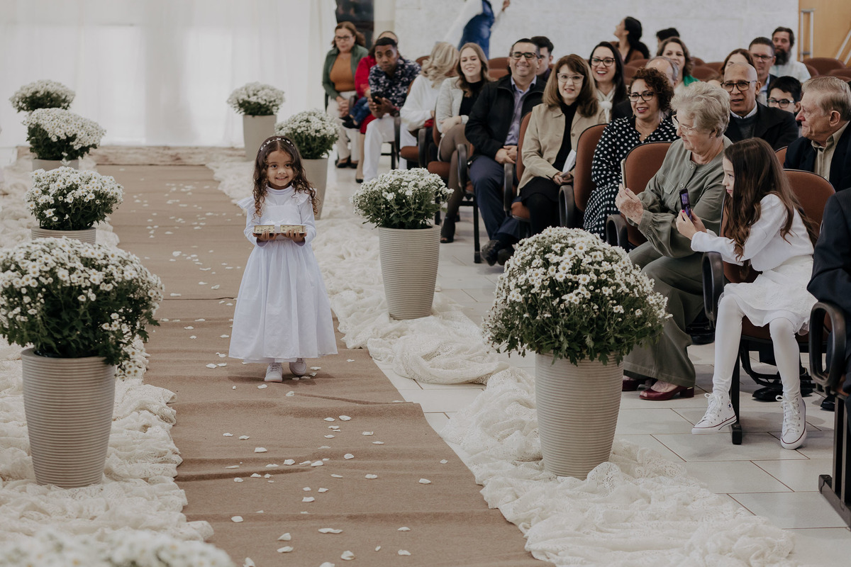 CASAMENTO EMOCIONANTE CRENTE EVANGELICO REALIZADO NA PRIMEIRA IGREJA BATISTA DE MARINGA NO PARANA E FOTOGRAFADO POR LUCAS DREHER