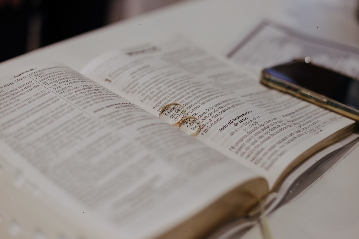 CASAMENTO EMOCIONANTE CRENTE EVANGELICO REALIZADO NA PRIMEIRA IGREJA BATISTA DE MARINGA NO PARANA E FOTOGRAFADO POR LUCAS DREHER