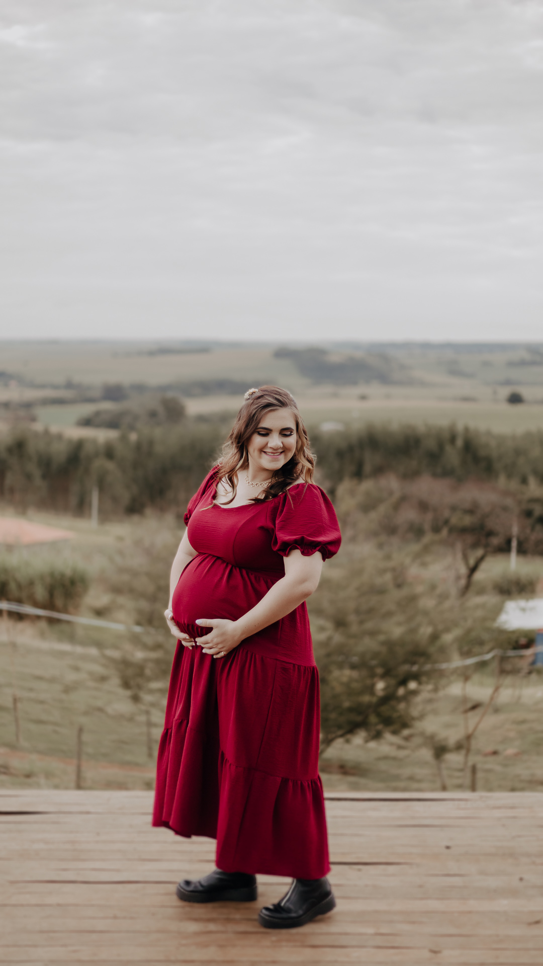 ENSAIO GESTANTE REALIZADO NO SITIO SAO FRANCISCO EM DOUTOR CAMARGO PARANA E FOTOGRAFADO POR LUCAS DREHER