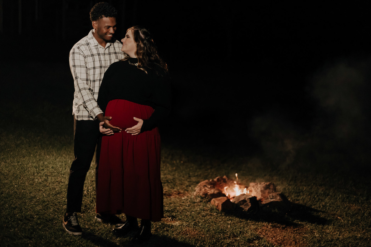 ENSAIO GESTANTE REALIZADO NO SITIO SAO FRANCISCO EM DOUTOR CAMARGO PARANA E FOTOGRAFADO POR LUCAS DREHER