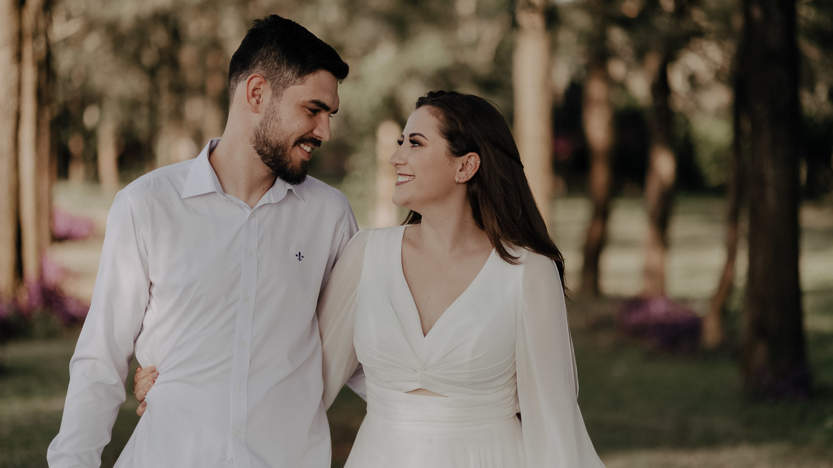 pre wedding rancho olho dagua em castelo branco parana e fotografado por lucas dreher e aline dreher