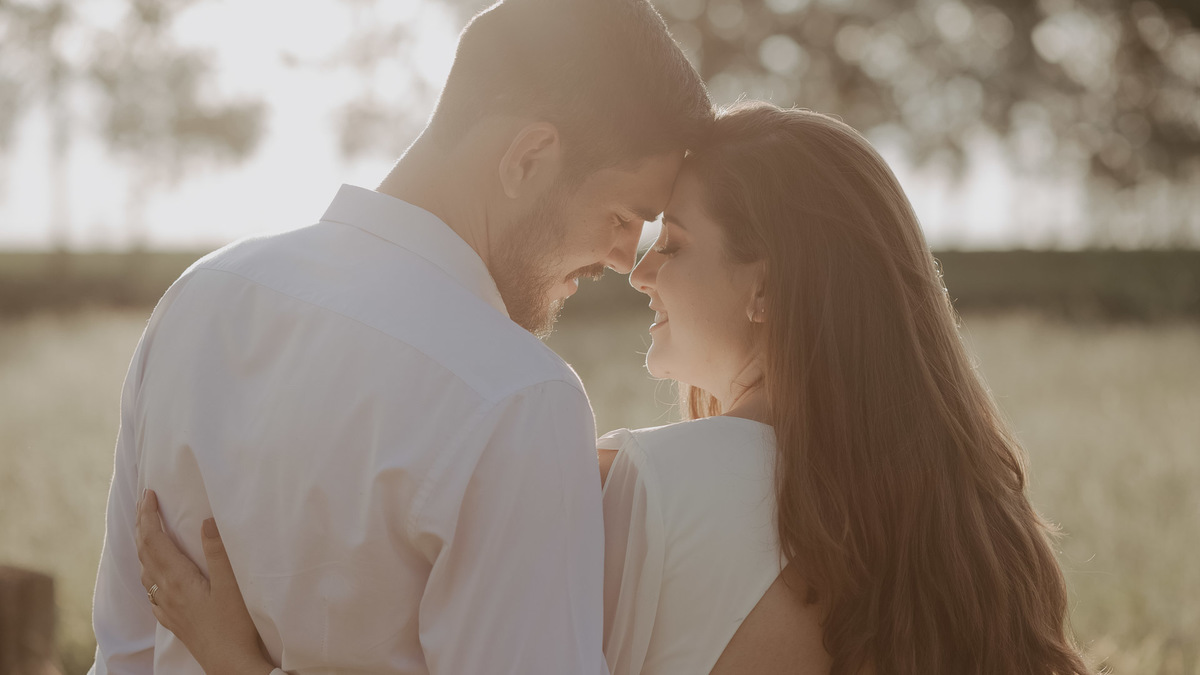 pre wedding rancho olho dagua em castelo branco parana e fotografado por lucas dreher e aline dreher