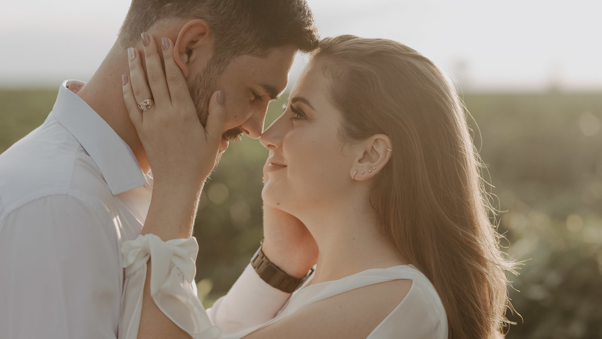pre wedding rancho olho dagua em castelo branco parana e fotografado por lucas dreher e aline dreher