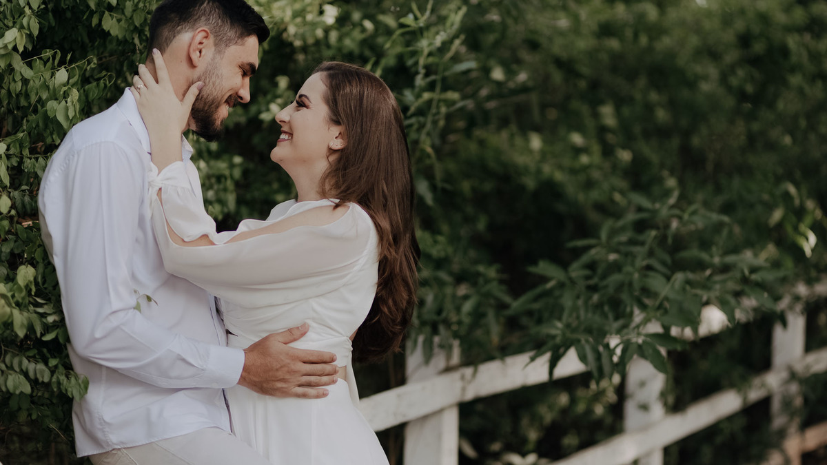 pre wedding rancho olho dagua em castelo branco parana e fotografado por lucas dreher e aline dreher