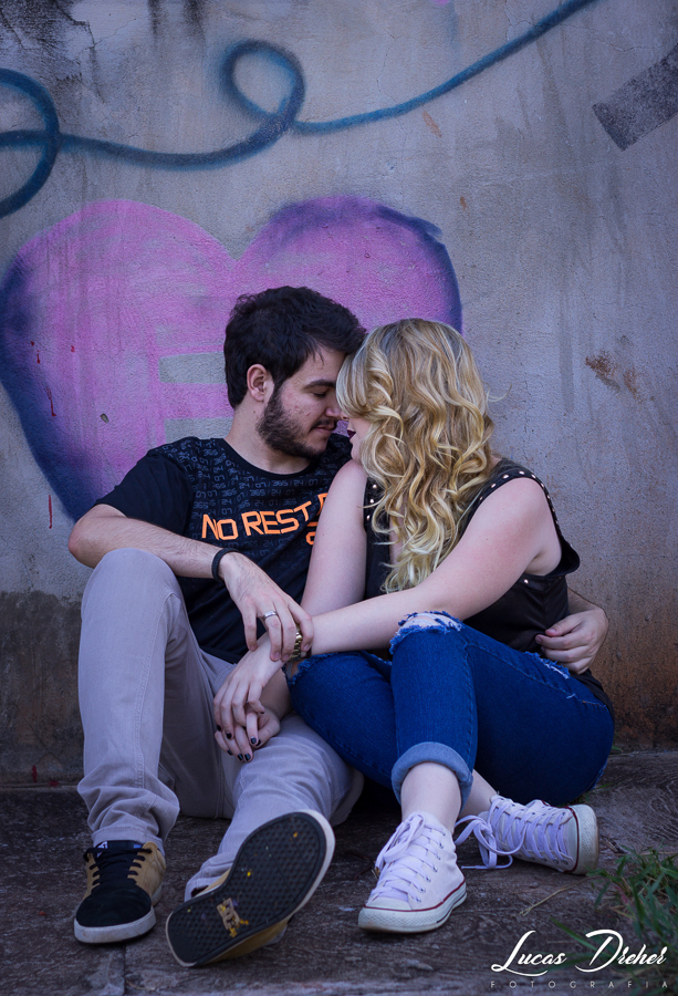 ENSAIO FOTOGRAFICO DE CASAL URBANO MODERNO