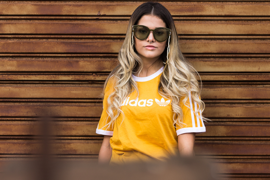 ENSAIO FOTOGRAFICO FEMININO DE MODELO EM MARINGA EM UMA FABRICA ABANDONADA MANDAGUACU