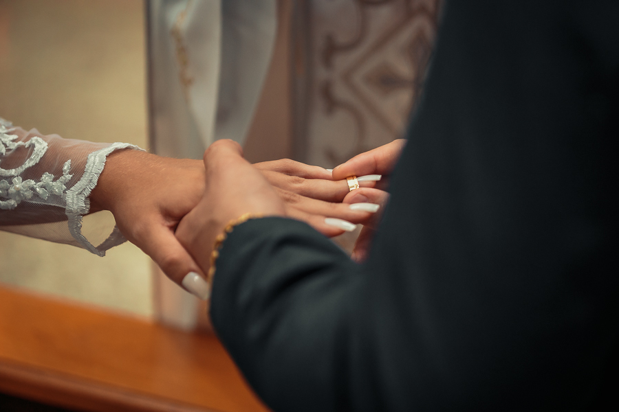 CASAMENTO WEDDING CATOLICO REALIZADO EM UMA IGREJA CHAMADA PAROQUIA NOSSA SENHORA DO ROSÁRIO LOCALIZADA EM MARINGA PARANA ONDE OS NOIVOS ESTIVERAM MUITO FELIZES, ALEGRES ANSIOSOS EMOCIONADOS E COMPLETOS