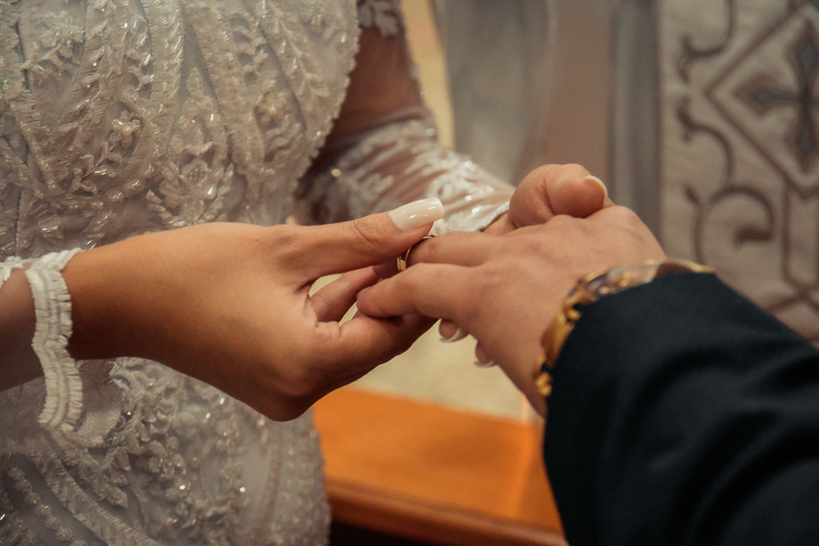 CASAMENTO WEDDING CATOLICO REALIZADO EM UMA IGREJA CHAMADA PAROQUIA NOSSA SENHORA DO ROSÁRIO LOCALIZADA EM MARINGA PARANA ONDE OS NOIVOS ESTIVERAM MUITO FELIZES, ALEGRES ANSIOSOS EMOCIONADOS E COMPLETOS