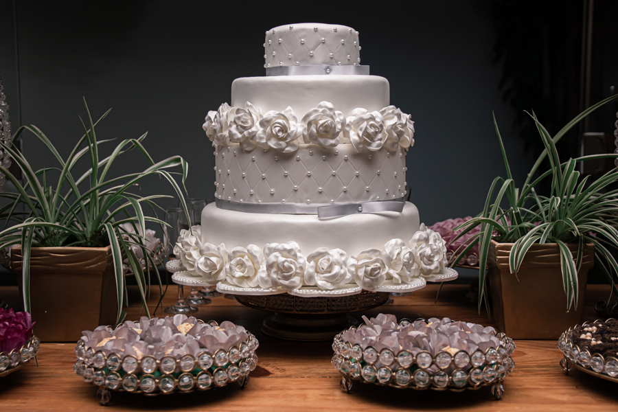 RECEPCAO DE CONVIDADOS DO CASAMENTO REALIZADA NO RECANTO ALEGRIA EM MARINGA NO PARANA