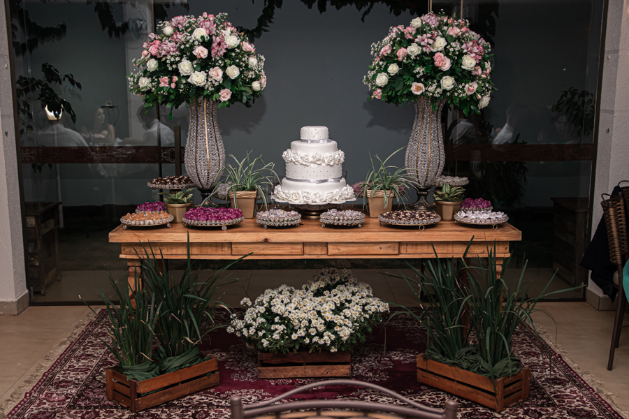 RECEPCAO DE CONVIDADOS DO CASAMENTO REALIZADA NO RECANTO ALEGRIA EM MARINGA NO PARANA