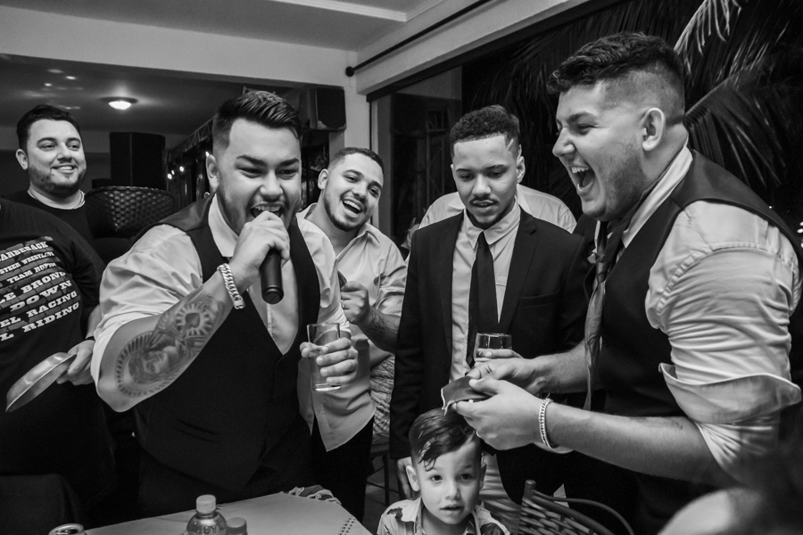 RECEPCAO DE CONVIDADOS DO CASAMENTO REALIZADA NO RECANTO ALEGRIA EM MARINGA NO PARANA