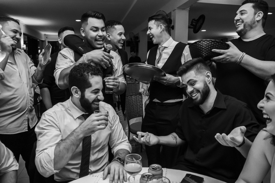 RECEPCAO DE CONVIDADOS DO CASAMENTO REALIZADA NO RECANTO ALEGRIA EM MARINGA NO PARANA