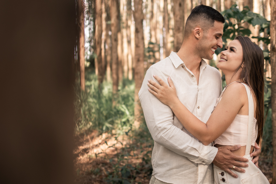 ENSAIO FOTOGRAFICO NOS EUCALIPTOS EM MANDAGUACU