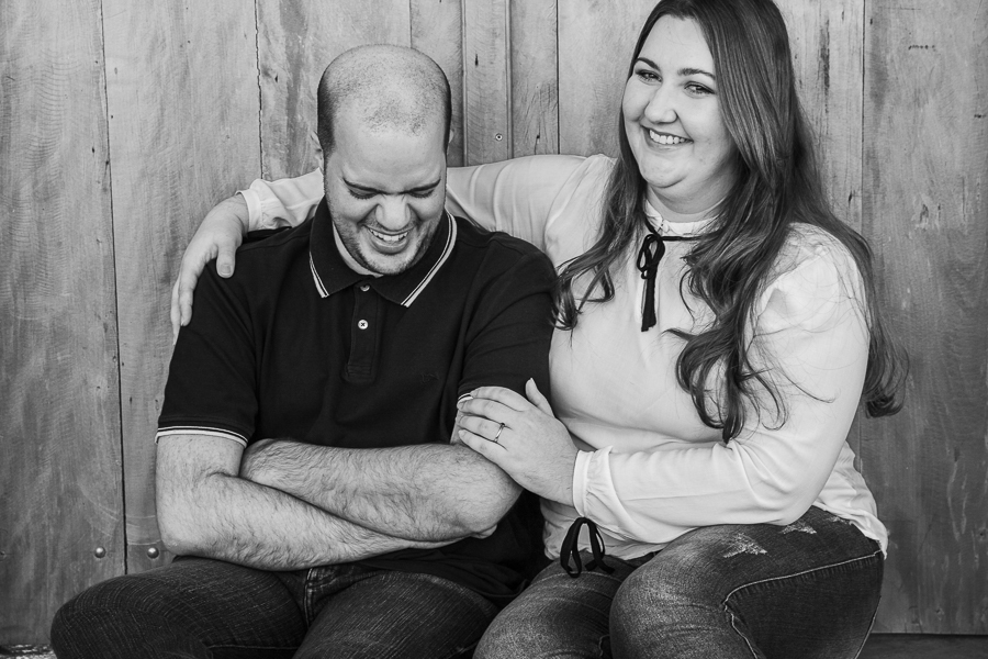 CAPELA DA SAGRADA FAMÍLIA DE MANDAGUARI RUINAS DA IGREJA ONDE REALIZAMOS UM ENSAIO PRE CASAMENTO COM UM CASAL CHEIO DE ALEGRIA FOTOGRAFIA EM MARINGA FOTOGRAFO DE CASAMENTOS
