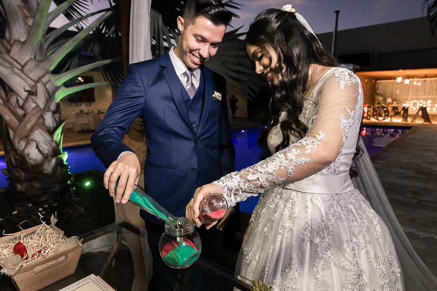 CERIMÔNIA DE CASAMENTO EM MEIO A PANDEMIA DO COVID 19 CORONAVIRUS REALIZADA NA CHÁCARA DE LAZER PRAISNER EM SAO DOMINGOS PARANA A CERIMONIA FOI LINDA E EMOCIONANTE COM MUITOS SORRISOS E LAGRIMAS COM A CELEBRACAO DO JUIZ DE PAZ OSVALDO JR