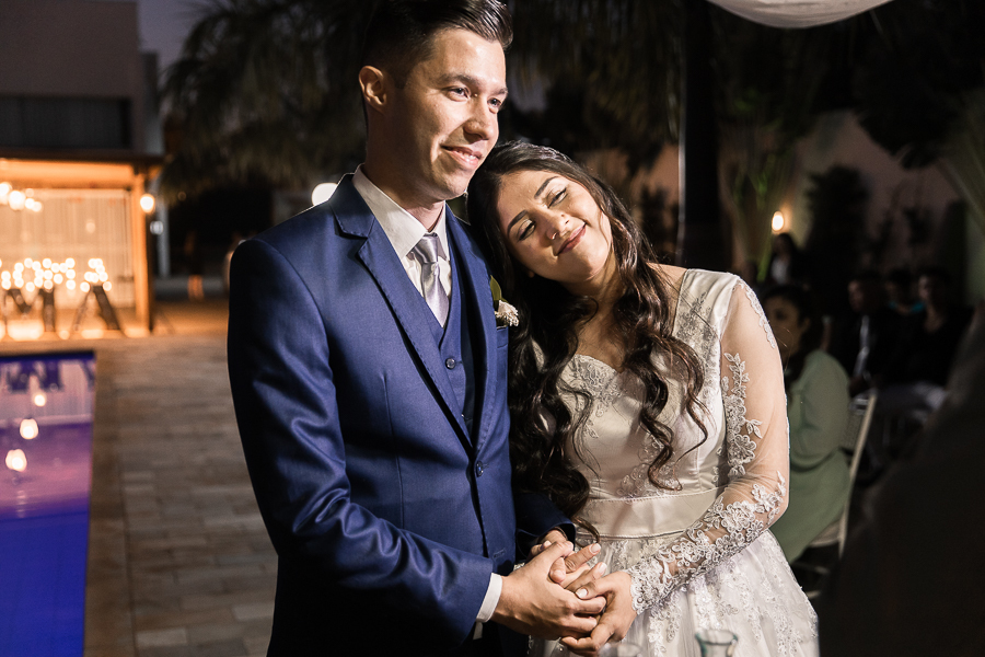 CERIMÔNIA DE CASAMENTO EM MEIO A PANDEMIA DO COVID 19 CORONAVIRUS REALIZADA NA CHÁCARA DE LAZER PRAISNER EM SAO DOMINGOS PARANA A CERIMONIA FOI LINDA E EMOCIONANTE COM MUITOS SORRISOS E LAGRIMAS COM A CELEBRACAO DO JUIZ DE PAZ OSVALDO JR