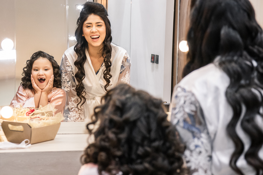 MAKING OF DA NOIVA PAOLA EM MARINGA NO SALAO DE BELEZA CAMARIM NA JK