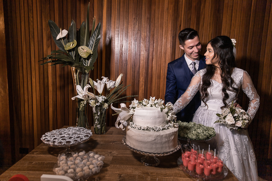 CERIMÔNIA DE CASAMENTO EM MEIO A PANDEMIA DO COVID 19 CORONAVIRUS REALIZADA NA CHÁCARA DE LAZER PRAISNER EM SAO DOMINGOS PARANA A CERIMONIA FOI LINDA E EMOCIONANTE COM MUITOS SORRISOS E LAGRIMAS COM A CELEBRACAO DO JUIZ DE PAZ OSVALDO JR