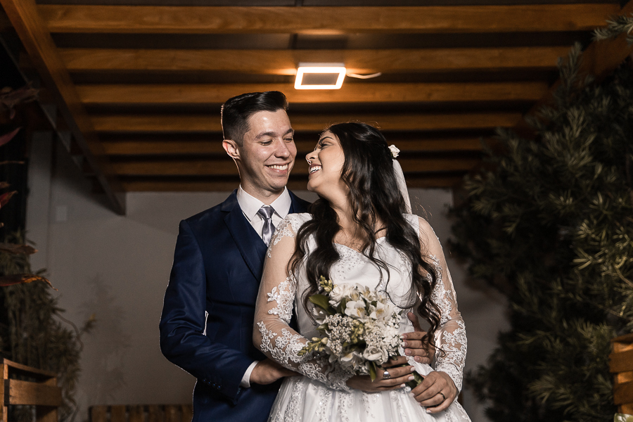 CERIMÔNIA DE CASAMENTO EM MEIO A PANDEMIA DO COVID 19 CORONAVIRUS REALIZADA NA CHÁCARA DE LAZER PRAISNER EM SAO DOMINGOS PARANA A CERIMONIA FOI LINDA E EMOCIONANTE COM MUITOS SORRISOS E LAGRIMAS COM A CELEBRACAO DO JUIZ DE PAZ OSVALDO JR