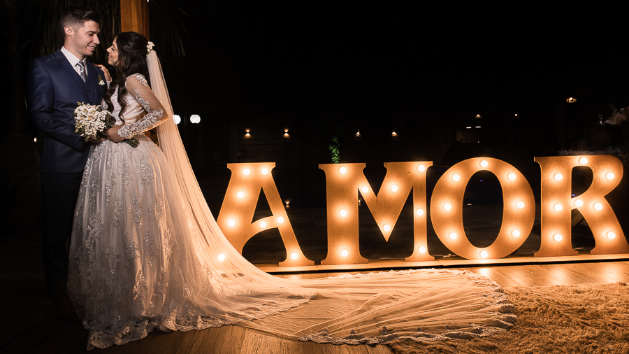 CERIMÔNIA DE CASAMENTO EM MEIO A PANDEMIA DO COVID 19 CORONAVIRUS REALIZADA NA CHÁCARA DE LAZER PRAISNER EM SAO DOMINGOS PARANA A CERIMONIA FOI LINDA E EMOCIONANTE COM MUITOS SORRISOS E LAGRIMAS COM A CELEBRACAO DO JUIZ DE PAZ OSVALDO JR
