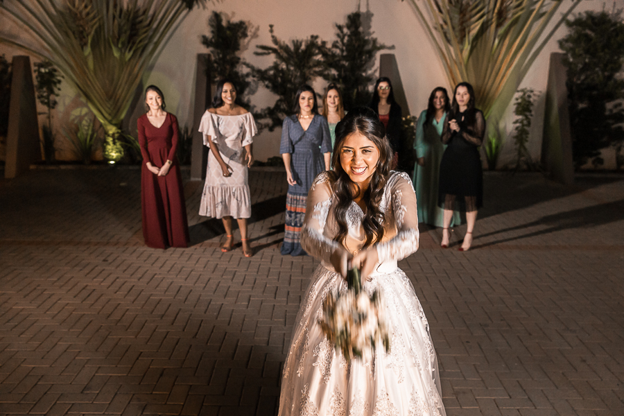 CERIMÔNIA DE CASAMENTO EM MEIO A PANDEMIA DO COVID 19 CORONAVIRUS REALIZADA NA CHÁCARA DE LAZER PRAISNER EM SAO DOMINGOS PARANA A CERIMONIA FOI LINDA E EMOCIONANTE COM MUITOS SORRISOS E LAGRIMAS COM A CELEBRACAO DO JUIZ DE PAZ OSVALDO JR