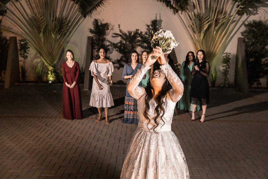 CERIMÔNIA DE CASAMENTO EM MEIO A PANDEMIA DO COVID 19 CORONAVIRUS REALIZADA NA CHÁCARA DE LAZER PRAISNER EM SAO DOMINGOS PARANA A CERIMONIA FOI LINDA E EMOCIONANTE COM MUITOS SORRISOS E LAGRIMAS COM A CELEBRACAO DO JUIZ DE PAZ OSVALDO JR