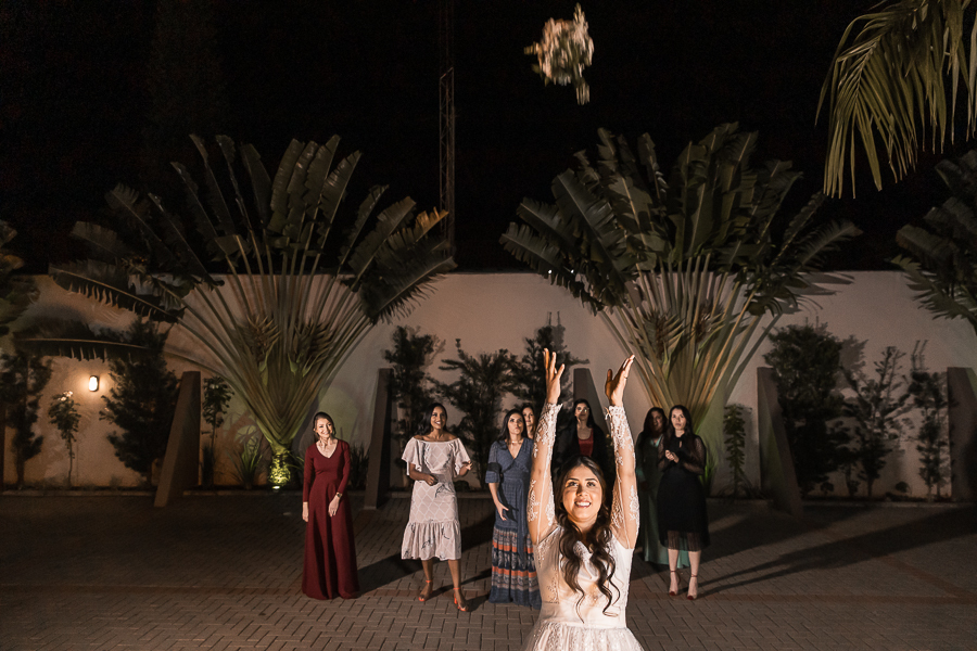 CERIMÔNIA DE CASAMENTO EM MEIO A PANDEMIA DO COVID 19 CORONAVIRUS REALIZADA NA CHÁCARA DE LAZER PRAISNER EM SAO DOMINGOS PARANA A CERIMONIA FOI LINDA E EMOCIONANTE COM MUITOS SORRISOS E LAGRIMAS COM A CELEBRACAO DO JUIZ DE PAZ OSVALDO JR