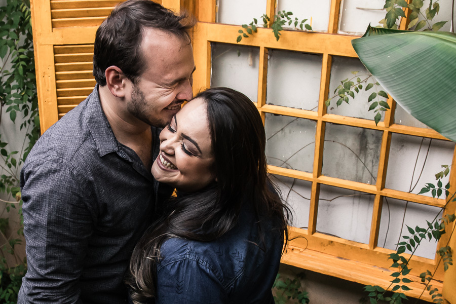 ENSAIO DE CASAL REALIZADO NO ESPAÇO NATUREZA EM MARIALVA NO PARANA FOTOGRAFO DE CASAMENTO LUCAS DREHER