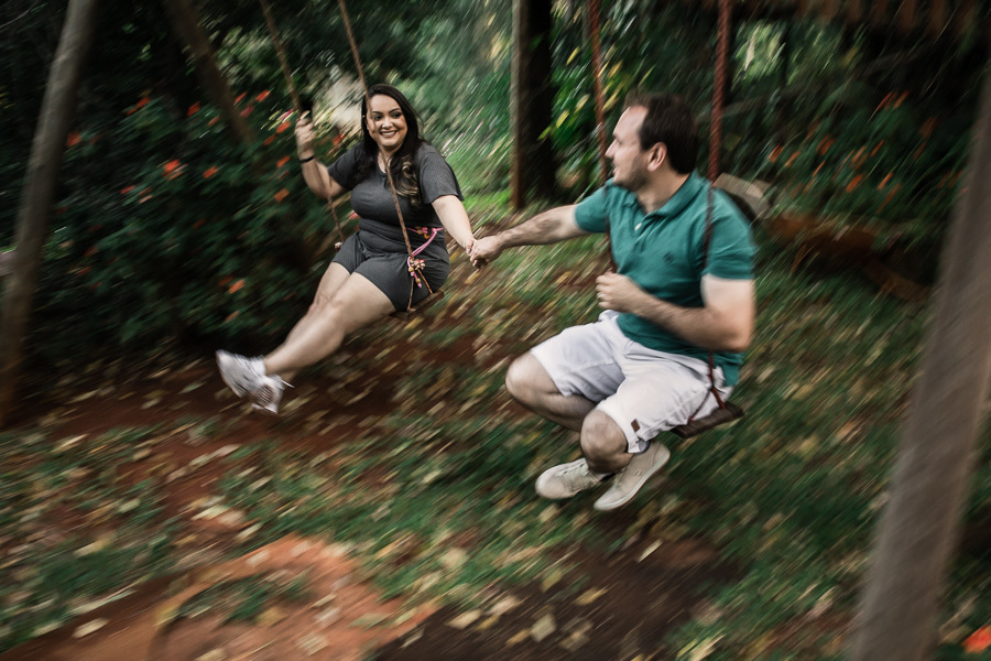 ENSAIO DE CASAL REALIZADO NO ESPAÇO NATUREZA EM MARIALVA NO PARANA FOTOGRAFO DE CASAMENTO LUCAS DREHER