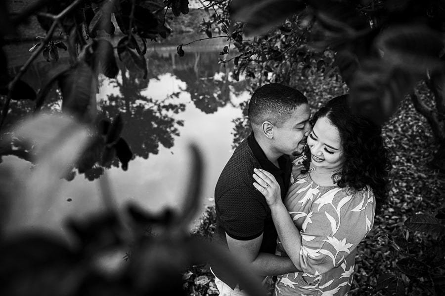 ENSAIO PRE WEDDING OU PRE CASAMENTO REALIZADO NO RECANTO PINHÃO EM TAMARANA PARANA COM O CASAL TAMYLEE E LEANDRO QUE SÃO DE JANDAIA ENSAIO REALIZADO POR LUCAS DREHER