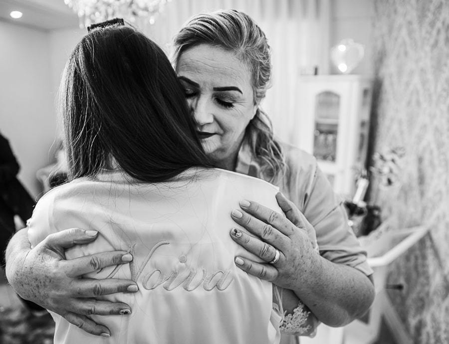 MAKING OF DA NOIVA REALIZADO NO ESPAÇO MICHELLY PALMA EM MARINGA SALAO ESPECIALIZADO EM NOIVAS DE ALTÍSSIMO PADRÃO NOIVAS LINDAS EM MARINGA MICHELI PALMA