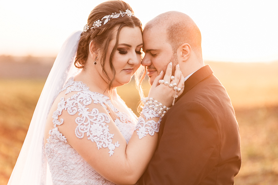 CERIMONIA DE CASAMENTO CATOLICA REALIZADA NA PAROQUIA SANTA JOAQUINA DE VEDRUNA EM MARINGA PARANA E FOTOGRAFADA POR LUCAS DREHER E ALINE DREHER, OS DOIS SÃO PROFESSORES DE HISTORIA